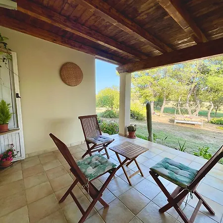 Soleluna קסטיאדס